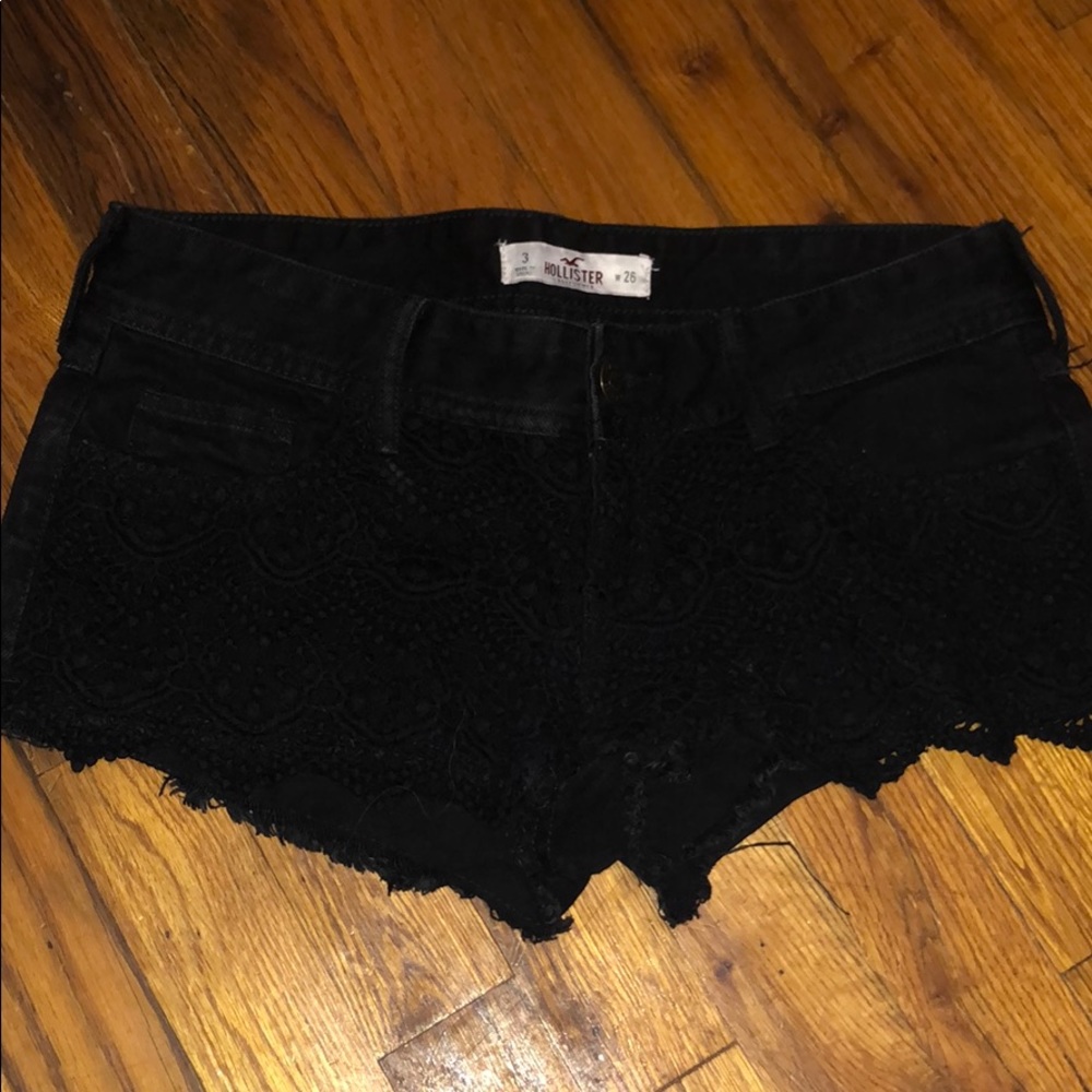 Black Hollister Shorts size 3